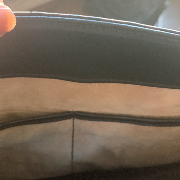 Vintage Brahmin Leather Crossbody/Satchel - Picture 5 of 10